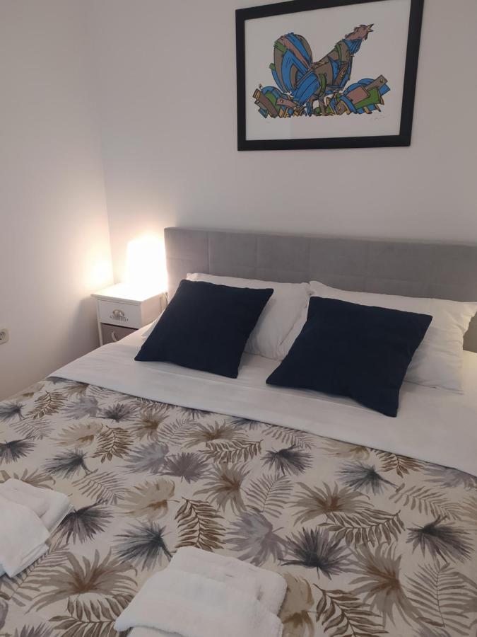 Apartment & Rooms Poppy Rose Задар Екстериор снимка
