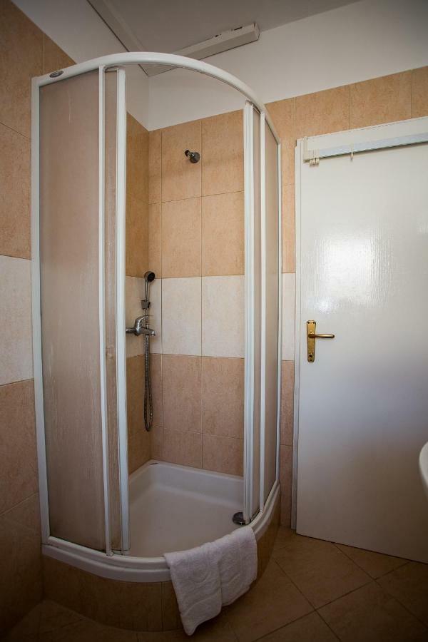 Apartment & Rooms Poppy Rose Задар Екстериор снимка